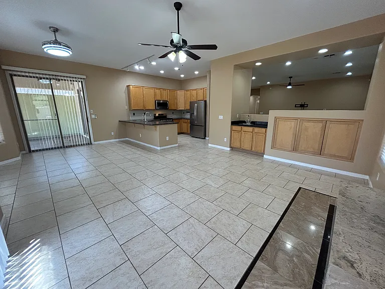2041 E Fawn Dr — Photo 19