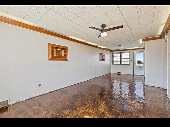 3rd image of 4337 SE 20th St