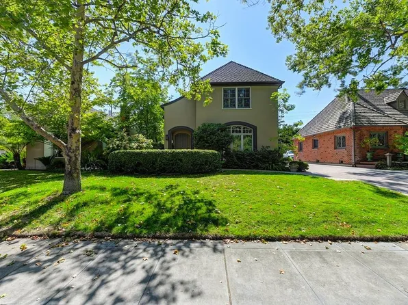 937 45th St, Sacramento, CA 95819