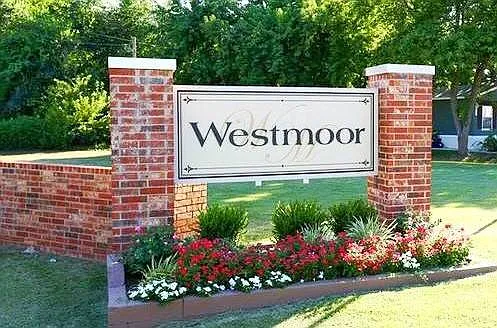 Westmoor — Photo 42