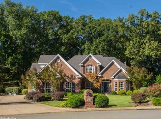 126 Grenoble Cir, Maumelle, AR 72113