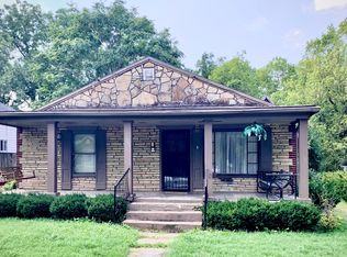 2125 N Howard Ave, Springfield, MO 65803