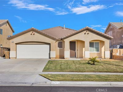 13720 Adams St, Oak Hills, CA, 92344