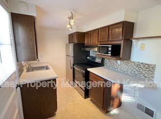 5114 Caste Dr, Pittsburgh, PA 15236