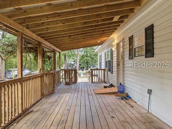 4th image of 21 Sandstone Cir