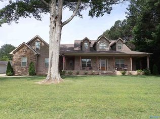 1139 Bellemeade Dr SW, Hartselle, AL 35640