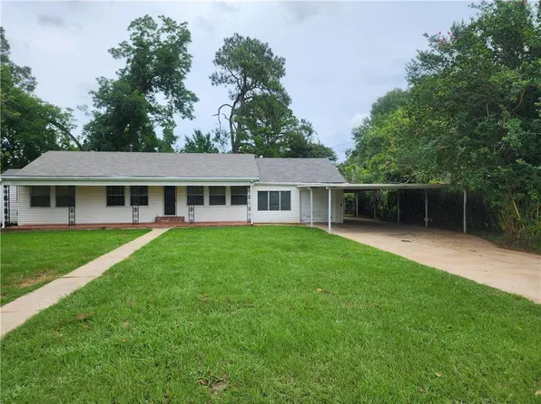 23 Calvert Dr, Alexandria, LA 71303