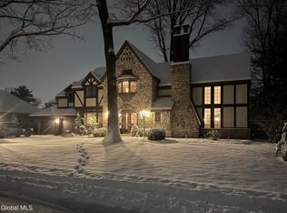 32 Fairway Court, Albany, NY 12208