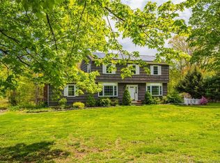 38 Putnam Rd, New Milford, CT 06776