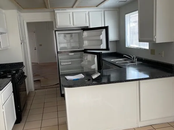 1429 Lilac Breeze Cir, Las Vegas, NV 89108