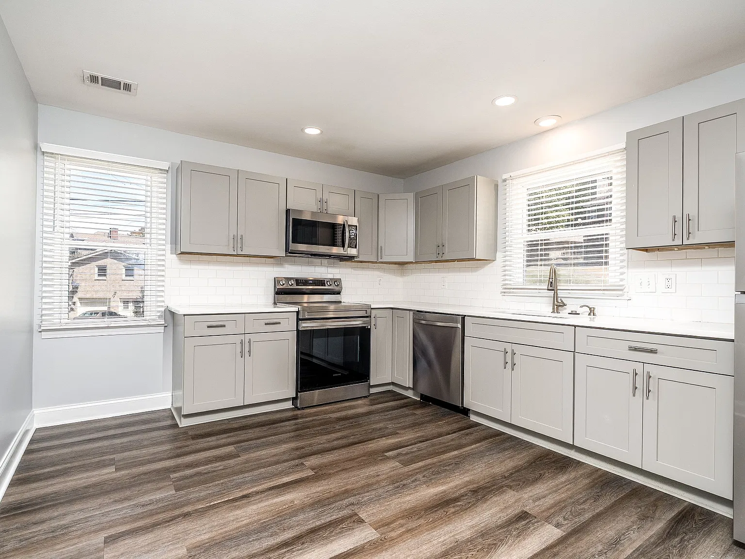 3 bed, 1544 sqft, $2,800 — Photo 1