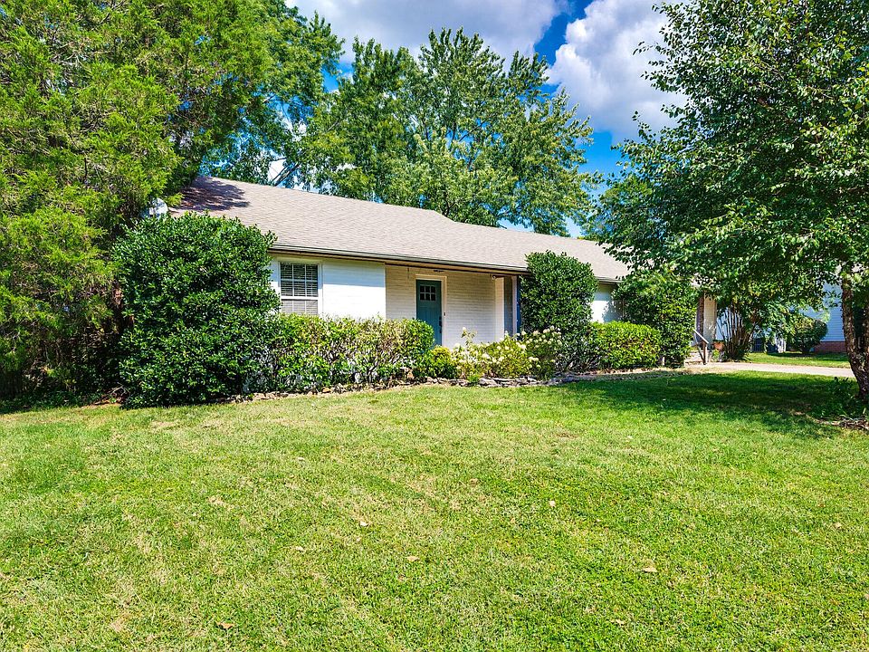 1st image of 612 Glencoe Ct