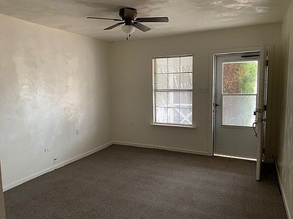 5th image of 1405 S Allen Ave