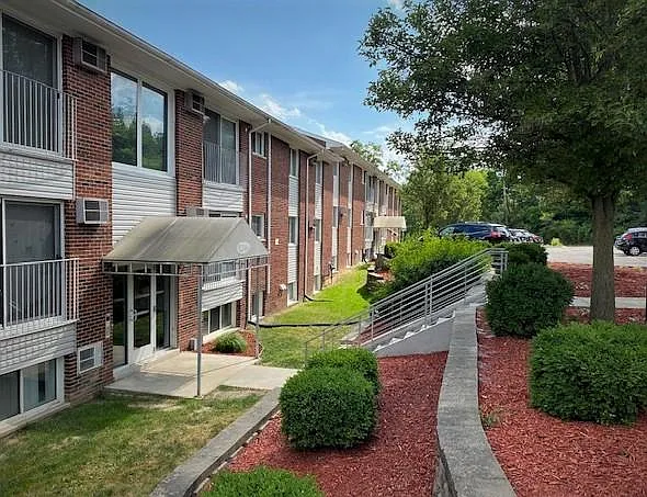 Exterior view to Apartment Buildings
