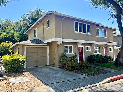 7520 Silvertree Ln #33 Photo 1