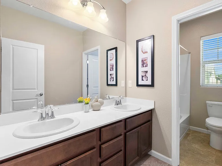 734 Carver Pl — Photo 16