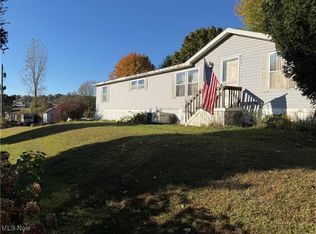 8515 Alabama Ave SW, Navarre, OH 44662