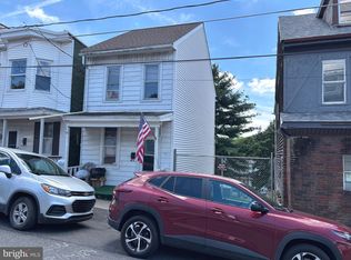 330 W Poplar St, Shenandoah, PA 17976