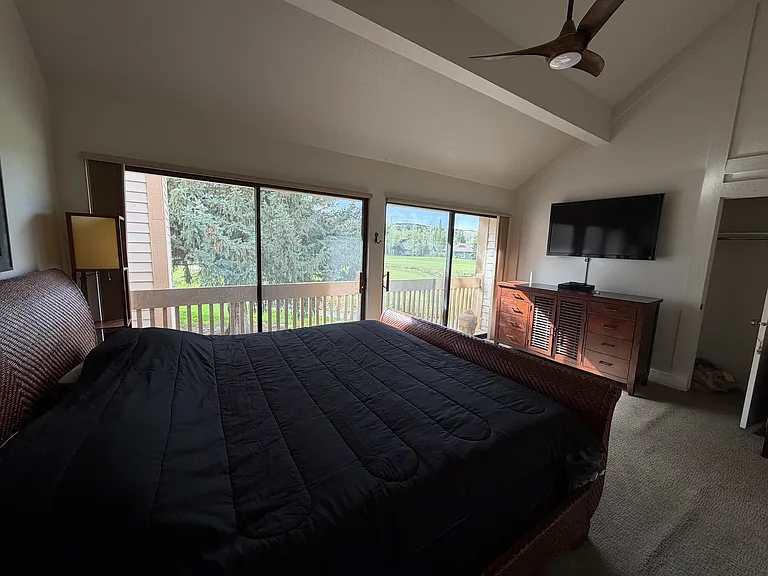 73 Vantage Ct #73 — Photo 3