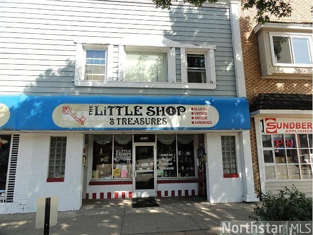 1st image of 2535 7th Ave E
