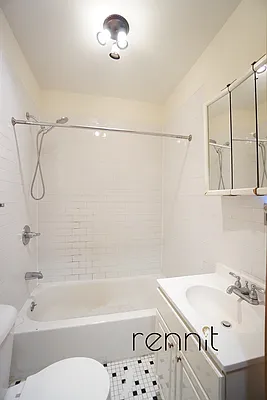 Rented by Rennit Inc. | media 4