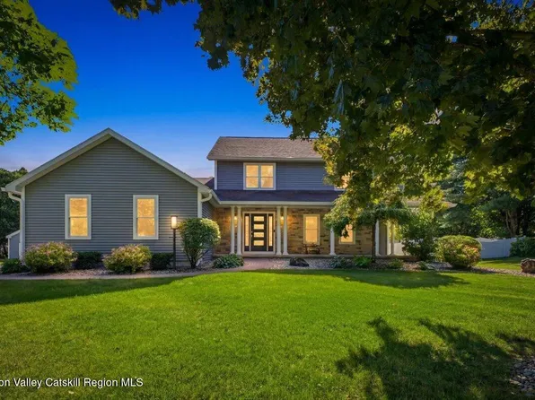 20 Orchard Drive, Queensbury, NY 12804