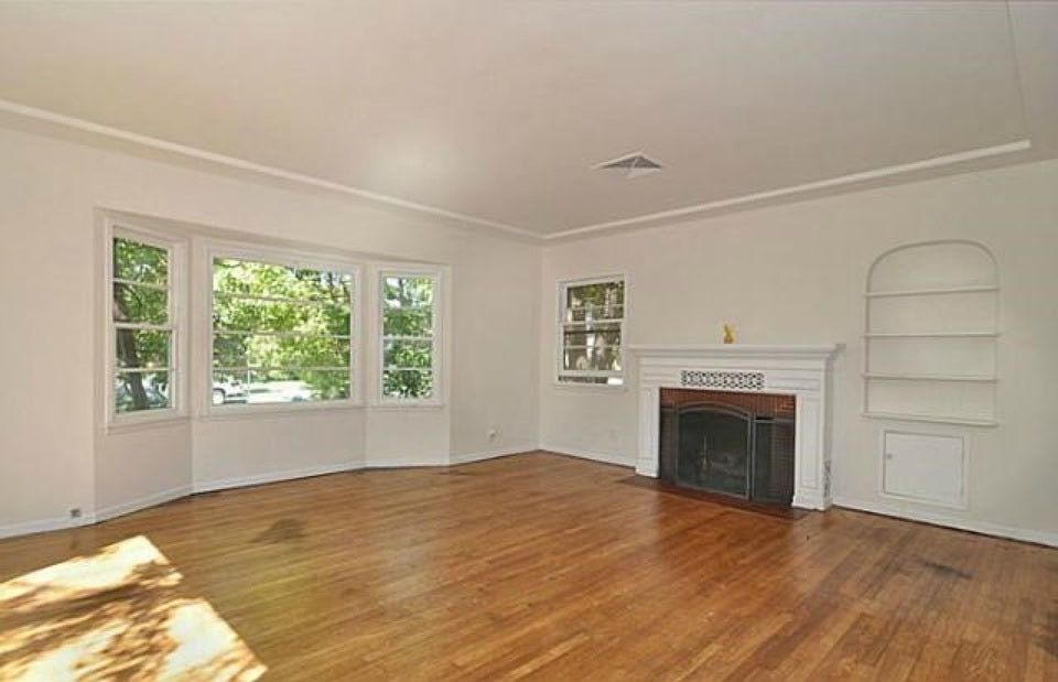 2nd image of 710 N Lincoln St
