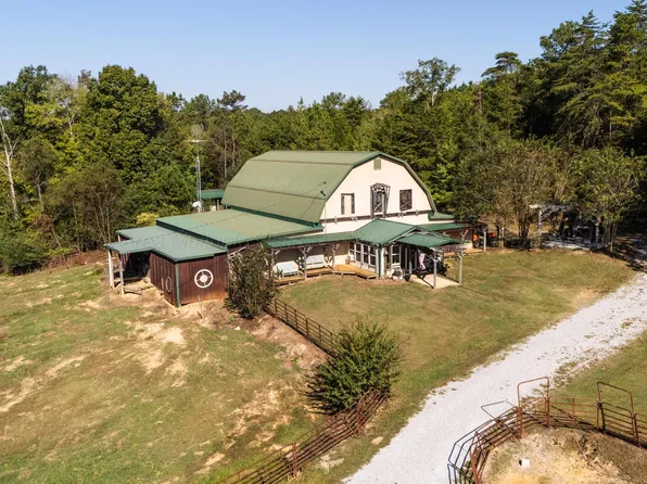 814 County Road 28, Haleyville, AL 35565