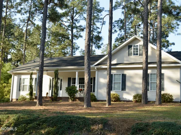 60 Bridle Path Circle, Pinehurst, NC 28374