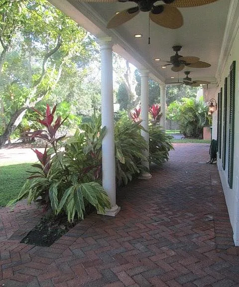 1506 S Trask St — Photo 38