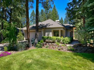 60821 Willow Creek Loop, Bend, OR 97702