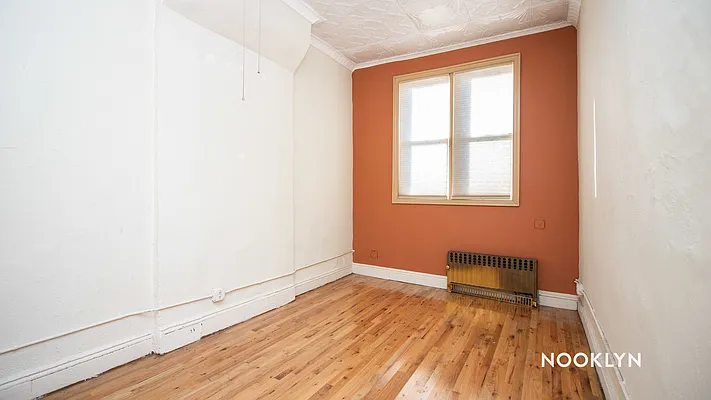 Rented by Nooklyn NYC LLC | media 17