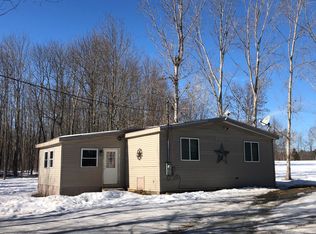 312 Ridge Rd, Fairfield, ME 04937