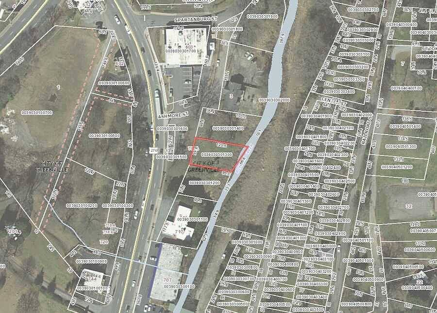 2nd image of 701 E Stone Ave