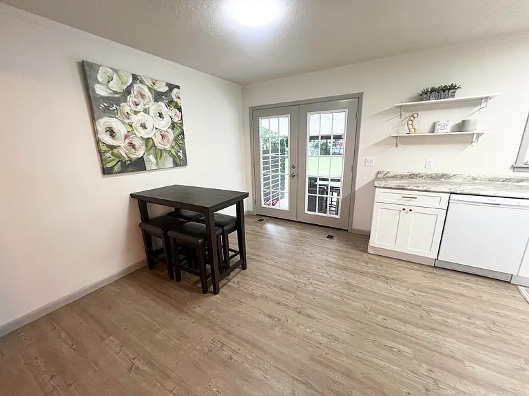 226 Stephens Rd — Photo 19