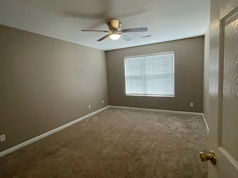 11029 Eagle Creek Ln — Photo 13