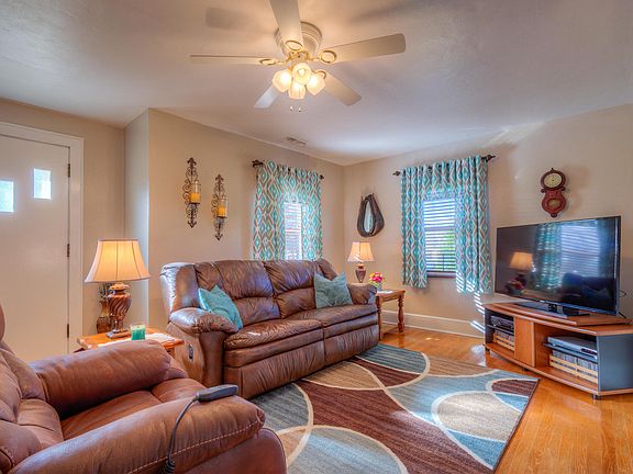 5th image of 7373 Sunnybrook Dr