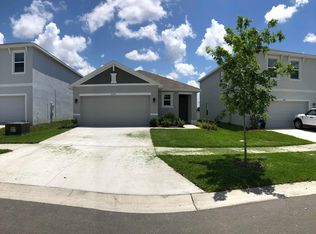5486 Oxford Gray Rd, Wesley Chapel, FL 33545