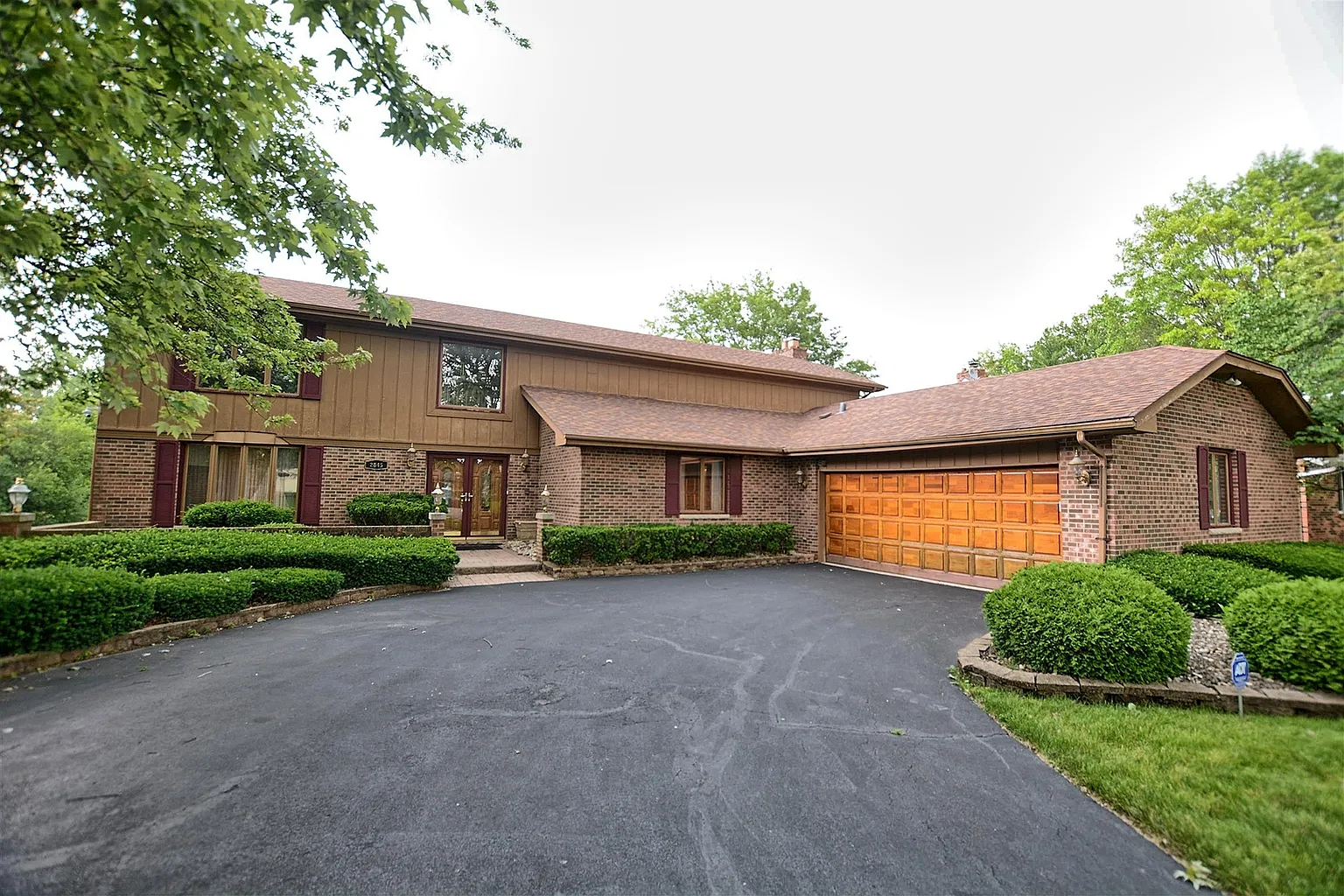 2845 Paris Rd photo 1