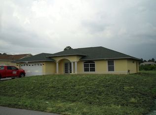 2502 42nd St W, Lehigh Acres, FL 33971