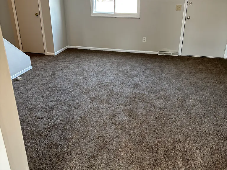 6661 Amsel Ave NE — Photo 10