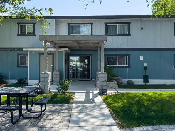 Mountain Vista Apartments