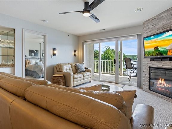 2nd image of 4800 Eagleview Dr #115B