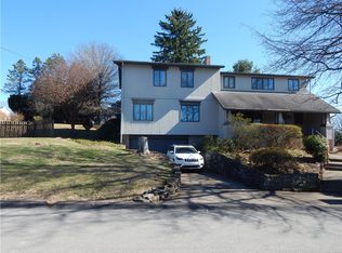 221 Sunset Dr, Pittsburgh, PA 15235