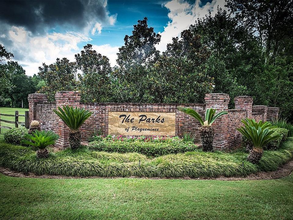 1st image of Deer Field Dr