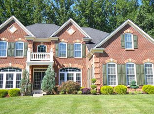 8 Feldspar Dr, Chadds Ford, PA 19317