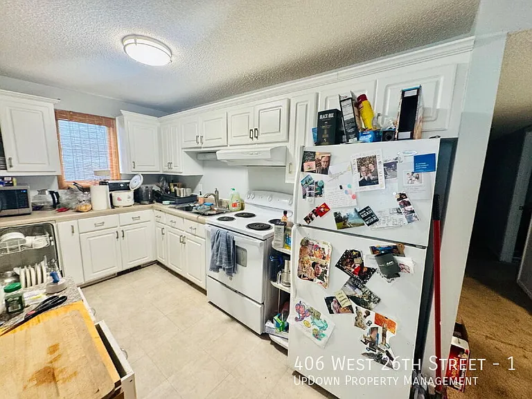 406 W 26th St #1 — Photo 11