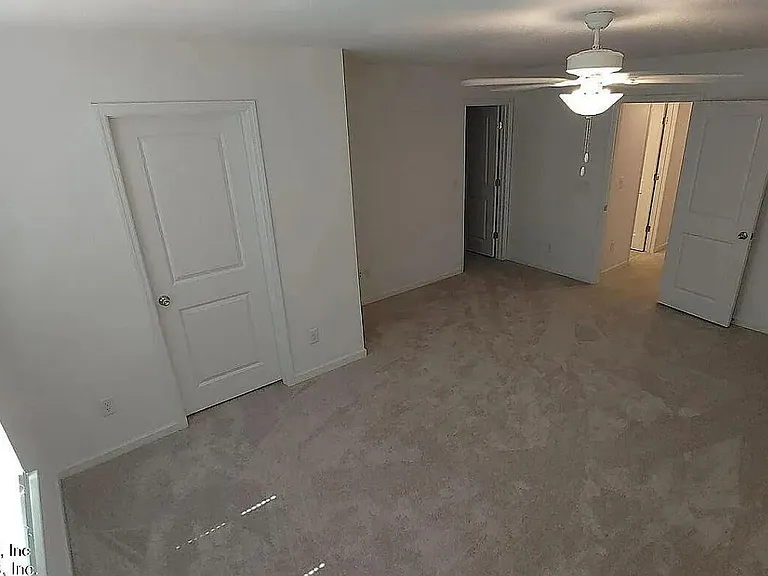 105 Boracay Cir — Photo 25