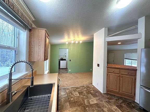 5th image of 1270 Letha Marie Ct