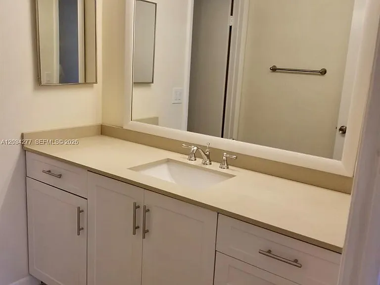 21950 Soundview Ter #209 — Photo 6